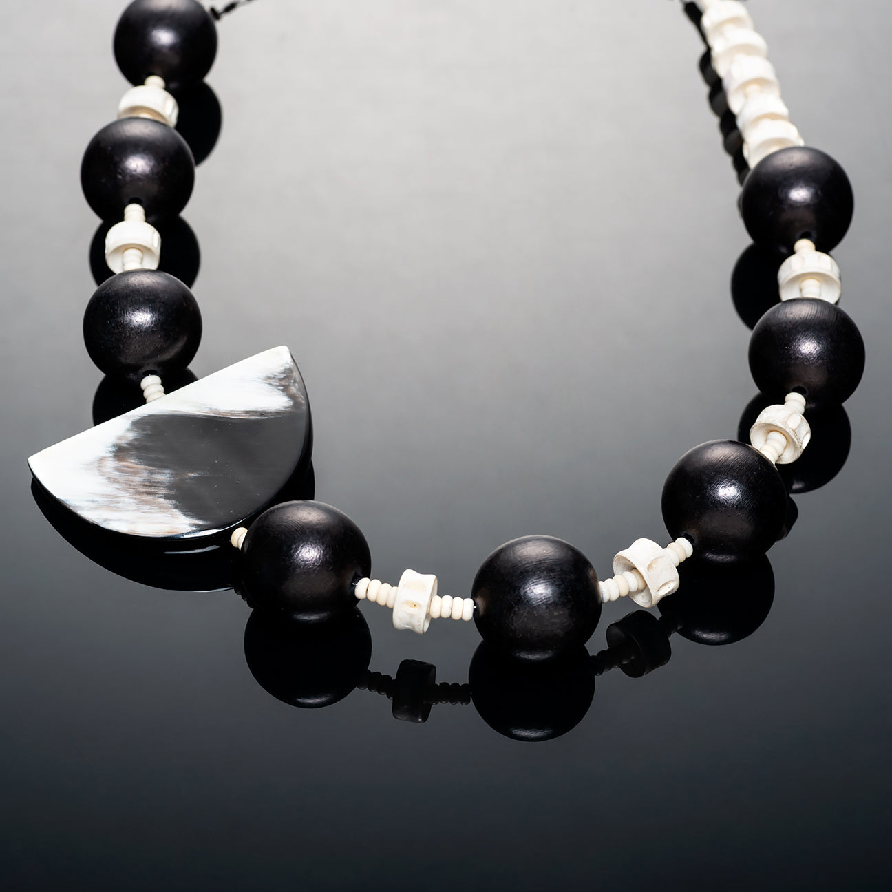 Joyce Robins - Necklace - Artemisia Artwear